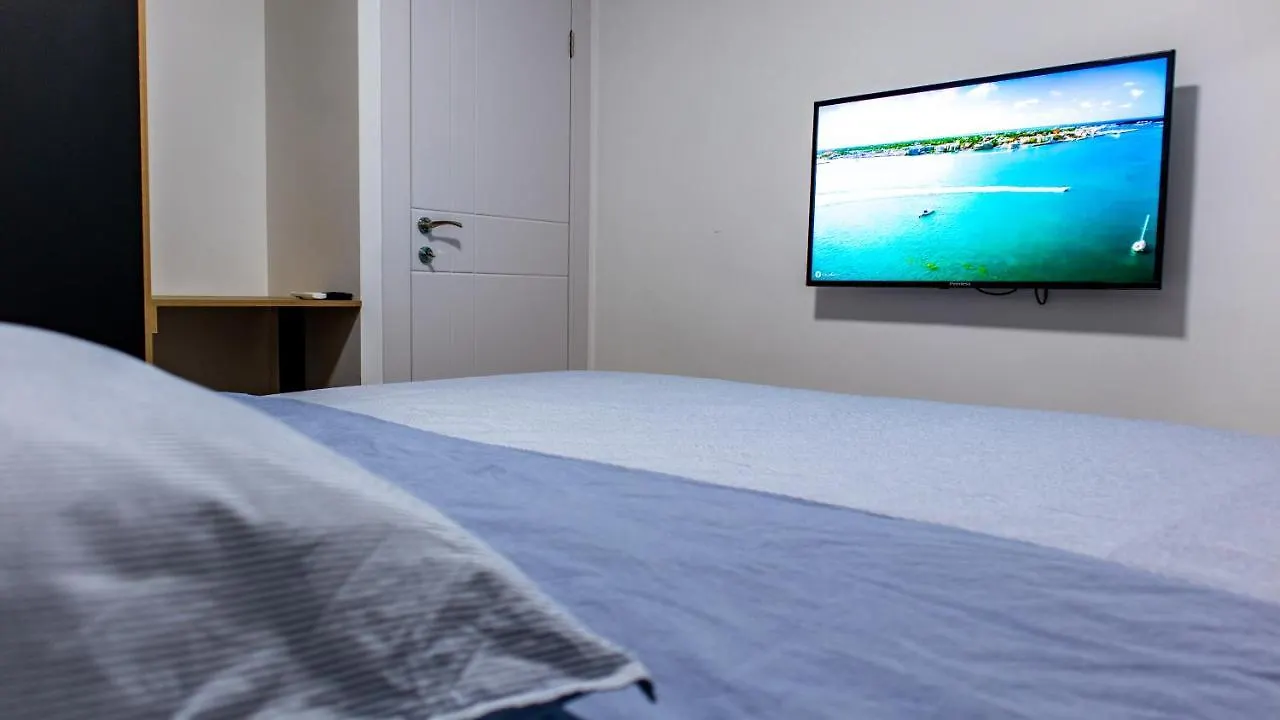 Grey House 2 Apartment Eilat